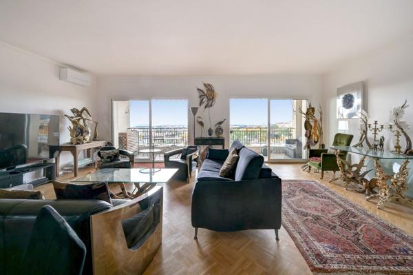 Vente Appartement de luxe Aix-en-Provence 5 Pièces 131 m²