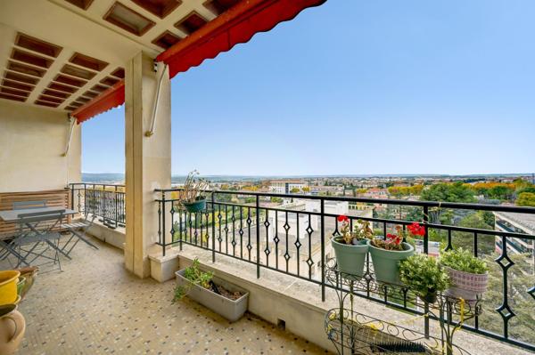 Vente Appartement de luxe Aix-en-Provence 5 Pièces 131 m²