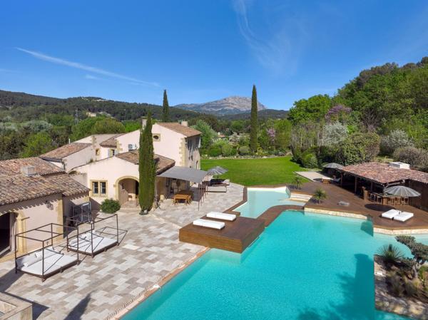 Vente Maison de luxe Aix-en-Provence 10 Pièces 500 m²