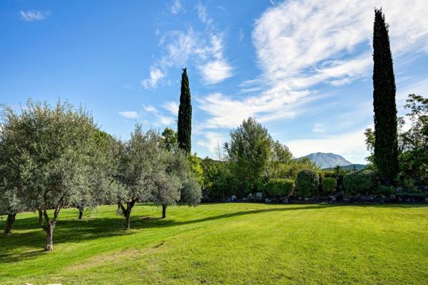 Vente Maison de luxe Aix-en-Provence 10 Pièces 500 m²