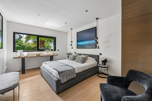 Vente Maison contemporaine Suresnes 6 Pièces 208 m²