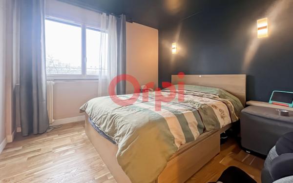 Appartement à vendre    4 pièces • 70,40 m2 Poissy