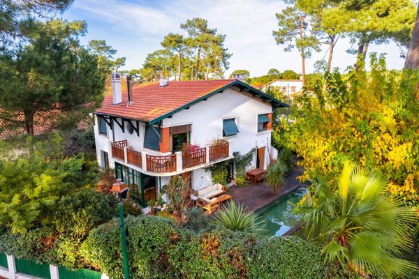 Vente Maison de luxe Arcachon 7 Pièces 195 m²