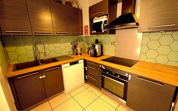 Appartement à vendre    4 pièces • 80,74 m2 Saint-Paul