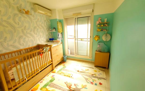 Appartement à vendre    4 pièces • 80,74 m2 Saint-Paul