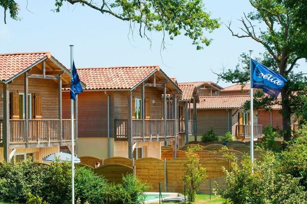 INVESTISSEMENT LOCATIF  Eauze  Résidence Tourisme Les Maisons du Golf dArmagnac  5,34 % de rentabilité