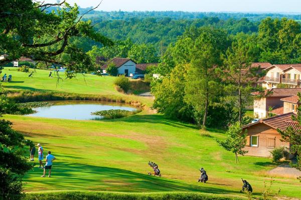 INVESTISSEMENT LOCATIF  Eauze  Résidence Tourisme Les Maisons du Golf dArmagnac  5,34 % de rentabilité