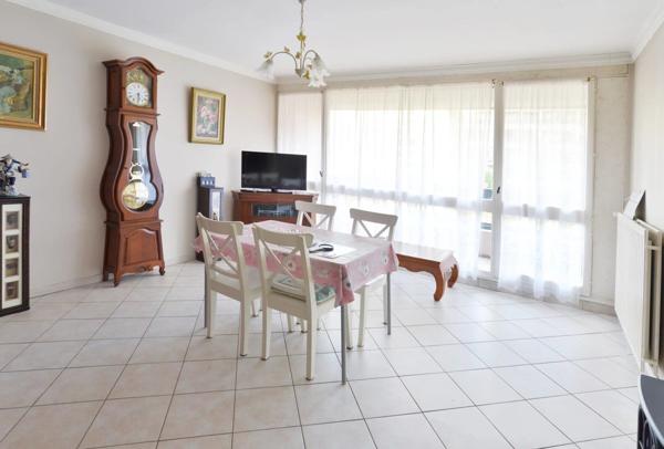Vente Appartement 3 pièces 63 m2 à Crosne