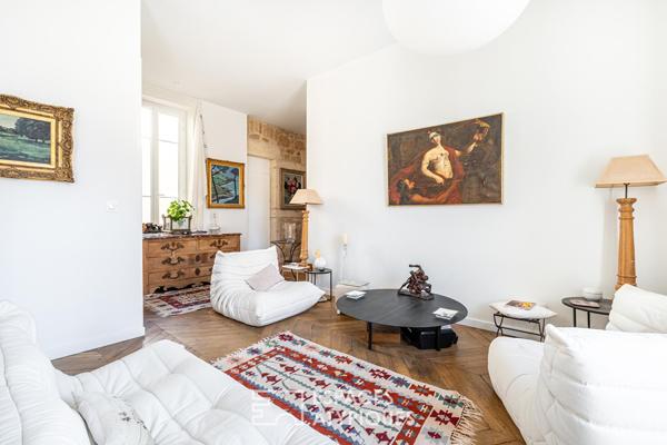 Appartement ancien aux prestations de qualité en hypercentre