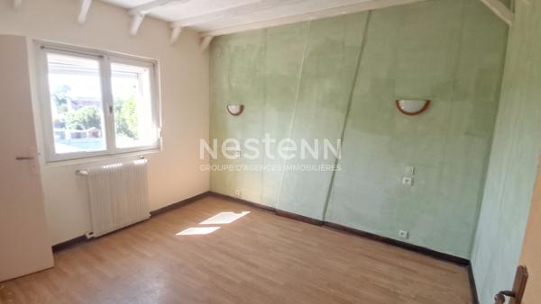 MAISON A VENDRE A TERGNIER (AISNE) - CINQ PIECES - 4 CHAMBRES - 106 m² - TERRAIN DE 480 M²