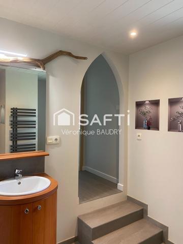 Maison 6 chambres rénovée dans un cadre verdoyant