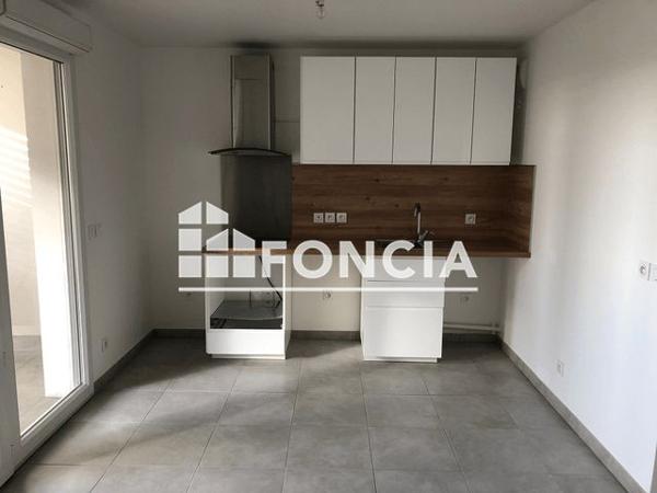 Location Studio 25.8 m² - 19 RUE ANDRE ALLAR Marseille 13015