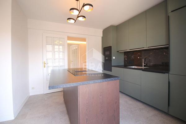 A LOUER - CAEN CENTRE VILLE - Appartement de standing 6 pièces 156.90 m2