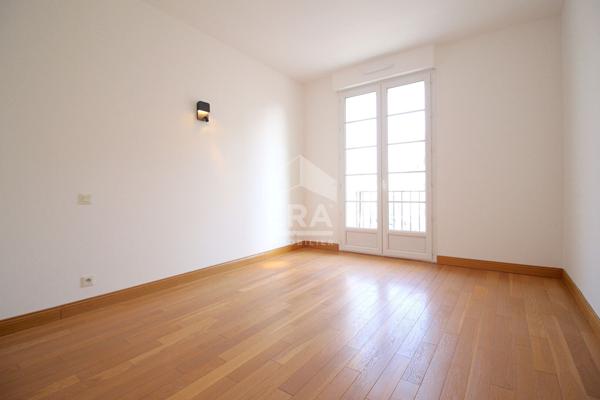 A LOUER - CAEN CENTRE VILLE - Appartement de standing 6 pièces 156.90 m2