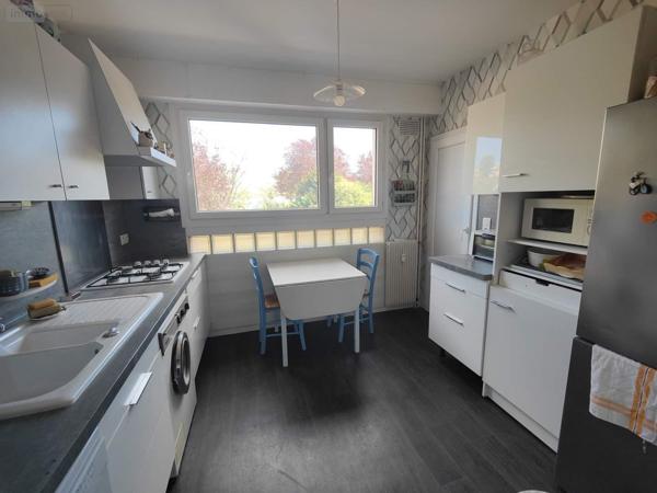 Appartement à vendre à Rennes en Ille-et-Vilaine (35000), ref : 097/2777   
RENNES JEANNE D'ARC/FOUGERES