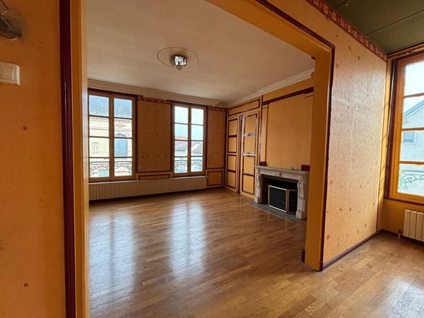 Appartement Arcis Sur Aube6 pièce(s) 140 m2