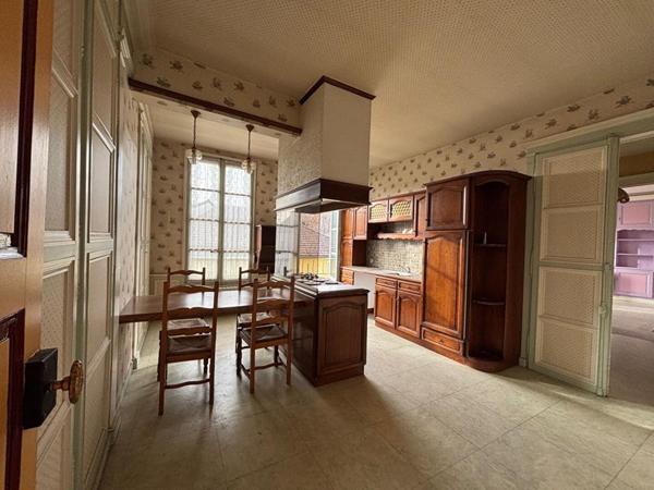 Appartement Arcis Sur Aube6 pièce(s) 140 m2