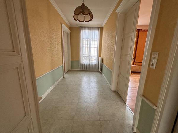 Appartement Arcis Sur Aube6 pièce(s) 140 m2