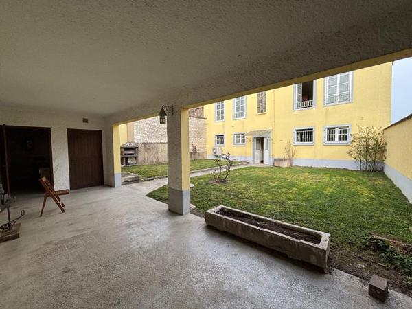 Appartement Arcis Sur Aube6 pièce(s) 140 m2