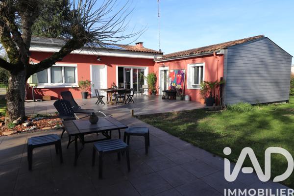 Maison à vendre 5 pièces 99 m² Montguyon