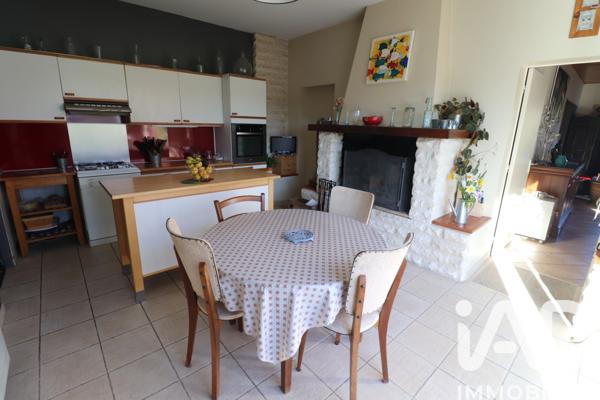 Maison à vendre 5 pièces 99 m² Montguyon