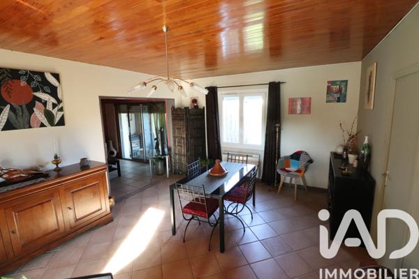 Maison à vendre 5 pièces 99 m² Montguyon