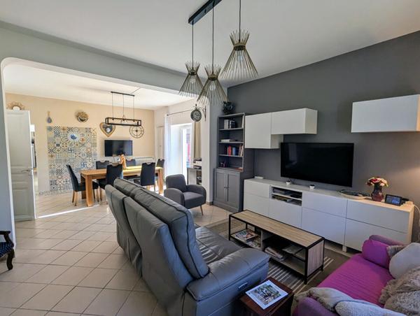 Maison Riviere Saas Et Gourby 9 pièces 291m2 + 75 m² de pièce supplémentaires