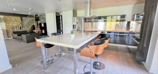 POLEYMIEUX AU MONT D'OR (69) Maison 4 Pièces