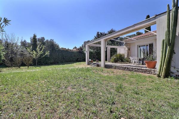 VENTE VILLA 5 PIECES 169 M2 sur 950 m2 de parcelle
