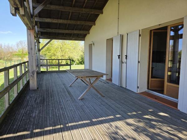 Maison à louer 750 € CC Allas-Bocage 3 p 97 m² DPE C