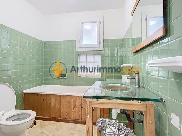 Vente                                                      Immeuble
                        
                     7 pièces                                         à Perpignan