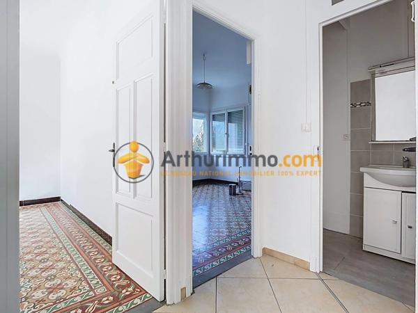 Vente                                                      Immeuble
                        
                     7 pièces                                         à Perpignan