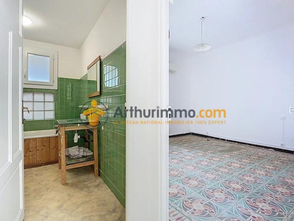 Vente                                                      Immeuble
                        
                     7 pièces                                         à Perpignan