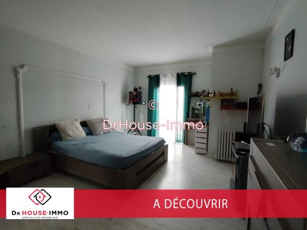 Maison à vendre 10 pièces de 240 m²