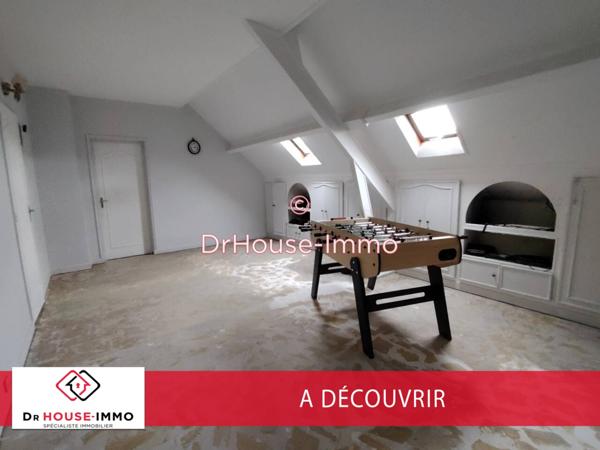 Maison à vendre 10 pièces de 240 m²