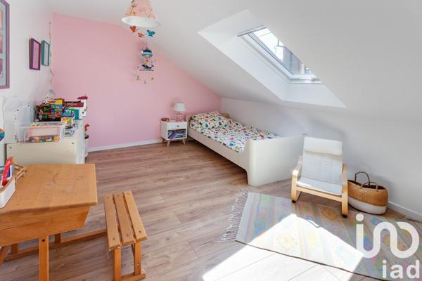 Maison traditionnelle 7 pièces de 200 m² à Nantes (44100)