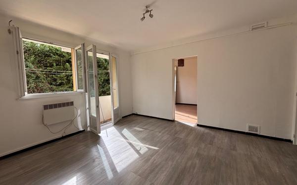 Appartement à vendre    3 pièces • 53,38 m2 Narbonne