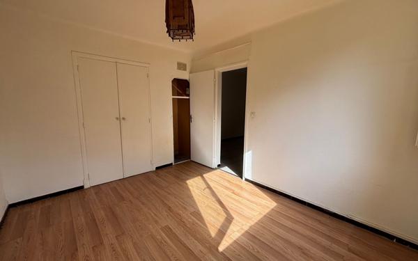 Appartement à vendre    3 pièces • 53,38 m2 Narbonne