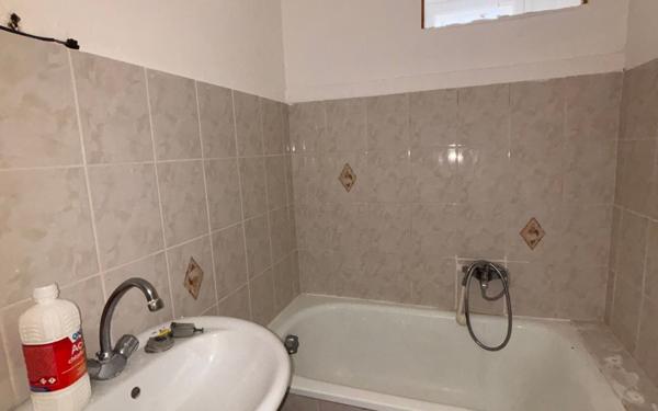 Appartement à vendre    3 pièces • 53,38 m2 Narbonne