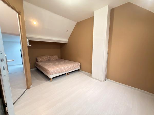 Immeuble de rapport 6 appartements loués - 384 m² - Rentabilité brute 8,25 % - LIANCOURT (60)