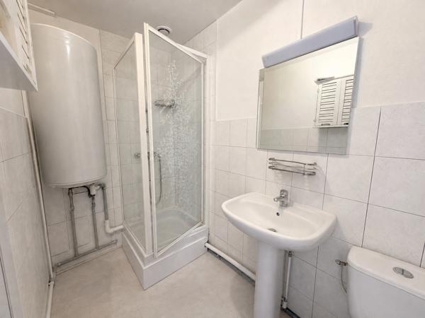 Immeuble de rapport 6 appartements loués - 384 m² - Rentabilité brute 8,25 % - LIANCOURT (60)