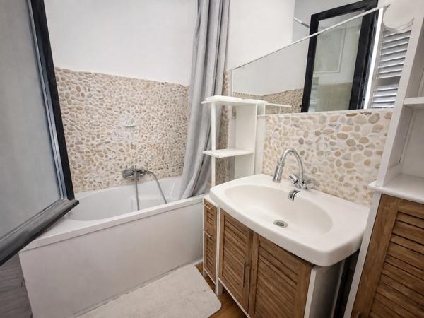 Immeuble de rapport 6 appartements loués - 384 m² - Rentabilité brute 8,25 % - LIANCOURT (60)