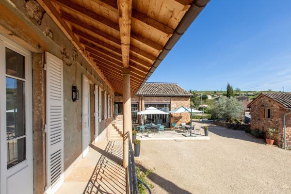 Vente Maison de luxe Solutré-Pouilly 10 Pièces 350 m²