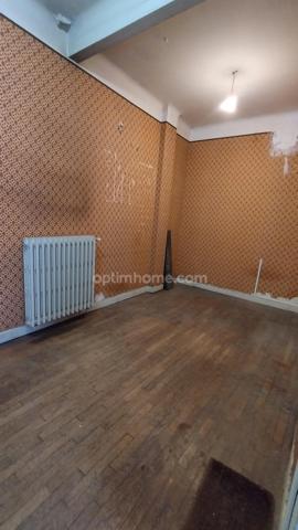 Appartement à vendre 5 pièces de 88 m² - BAR LE DUC -
