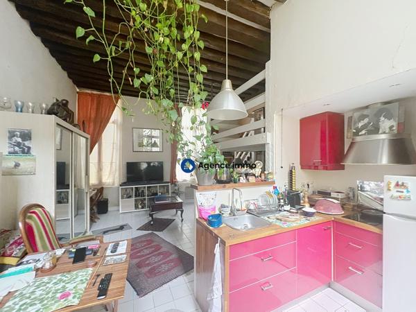 À vendre - Studio, 1 pièce situé à Tours (37000)