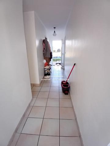 Vue sur la campagne, bel espace extérieur