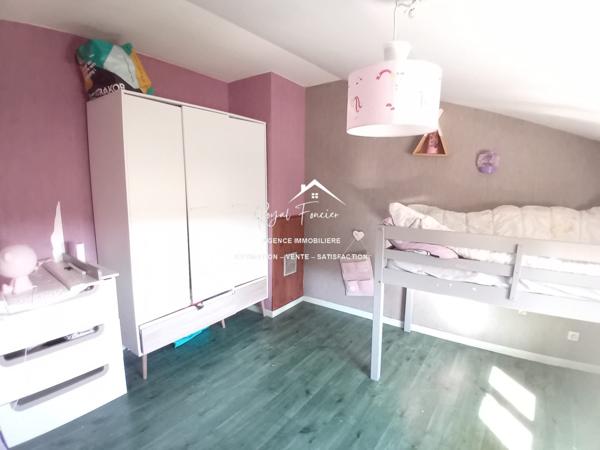 Vue sur la campagne, bel espace extérieur