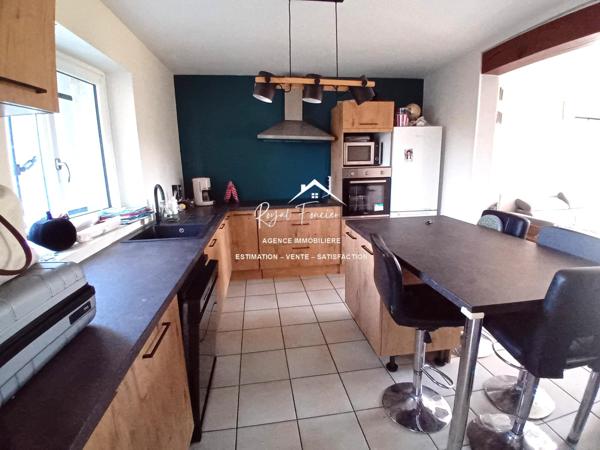 Vue sur la campagne, bel espace extérieur