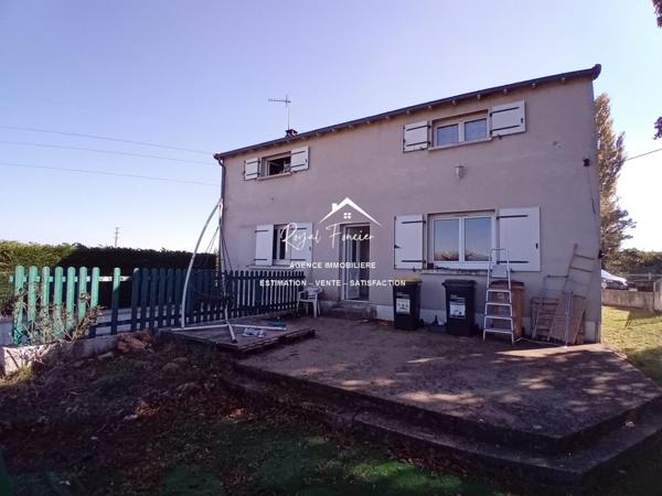 Vue sur la campagne, bel espace extérieur