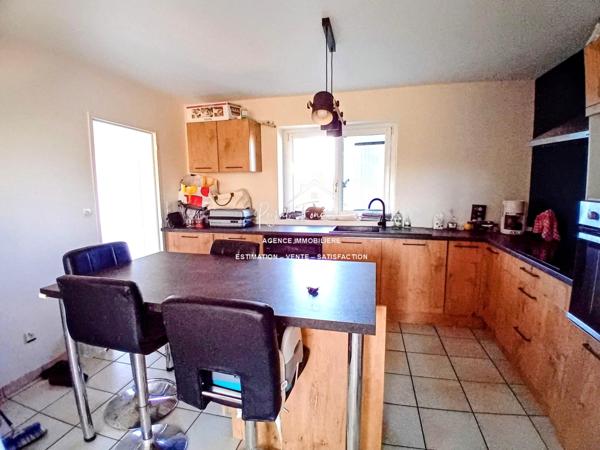 Vue sur la campagne, bel espace extérieur